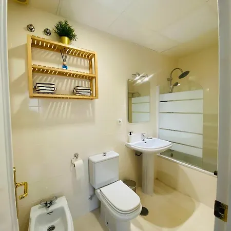 Alvarez Quintero - Catedral Севилья